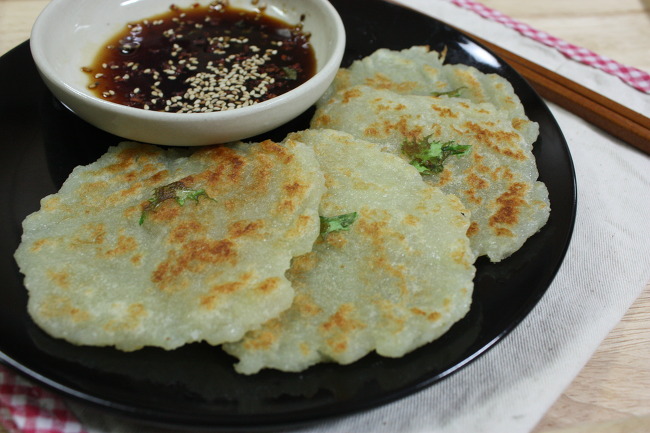 쫀득한 맛..감자전
