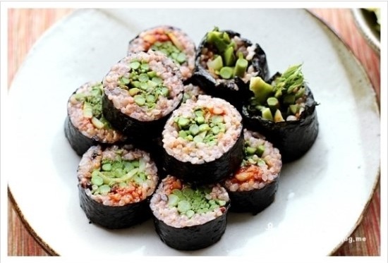 동글이김밥 이미지